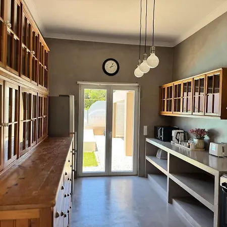 17 * Estoril