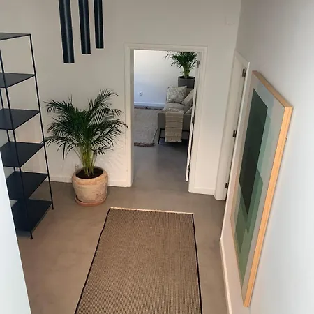 17 * Estoril
